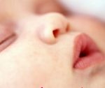 12 Aylık Bebek Beslenmesi On iki Aylık Bebek Nasıl Beslenmeli
