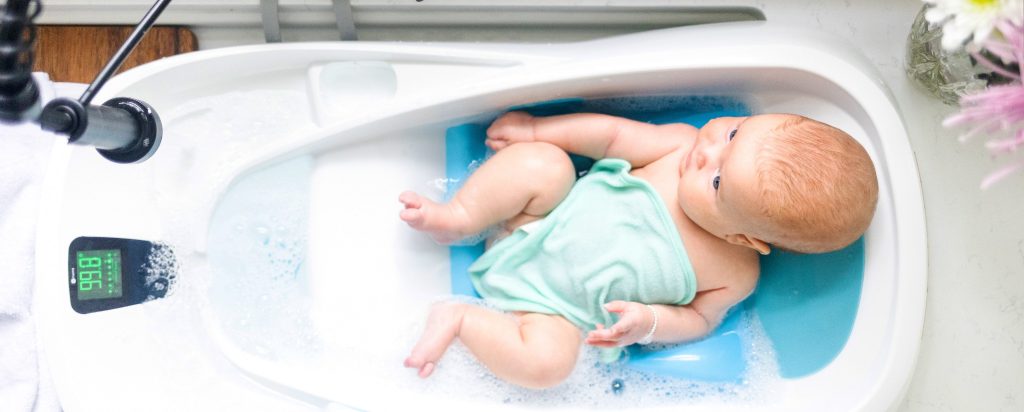 Yenidoğan Bebek Banyo Suyu Sıcaklığı Nasıl Ayarlanır